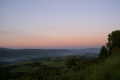 stille Bergrücken im Morgenrot